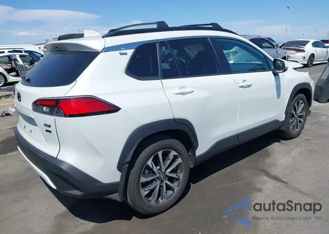 2024 Toyota Corolla Cross Xle from USA, damaged, VIN 7MUDAABG8RV084826